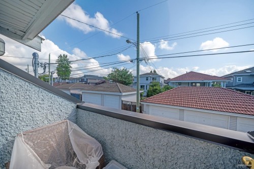 6830 Vivian Street, Vancouver, BC 