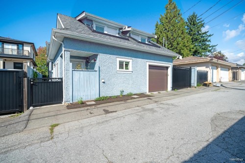 6830 Vivian Street, Vancouver, BC 