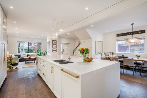 3576 Marshall Street, Vancouver, BC 