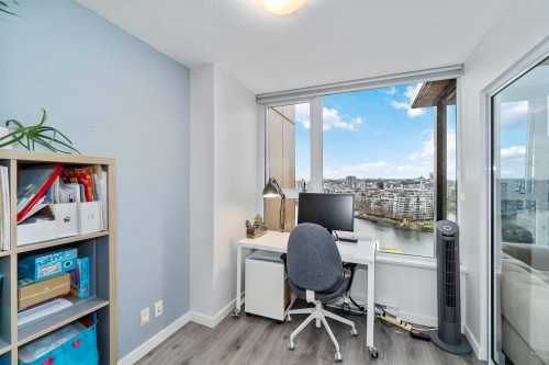 2303-33 Smithe Street, Vancouver, BC 