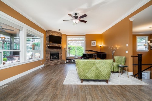 16-13210 Shoesmith Crescent, Maple Ridge, BC 