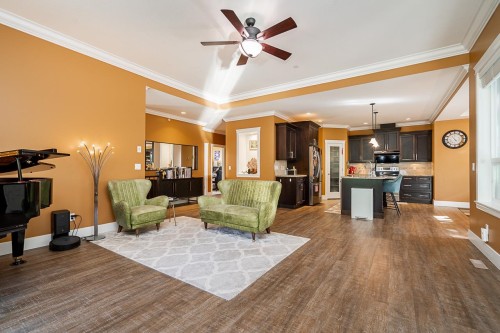 16-13210 Shoesmith Crescent, Maple Ridge, BC 