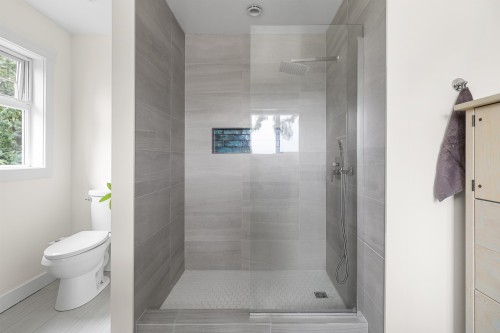 964 Village Drive, Bowen Island, BC 