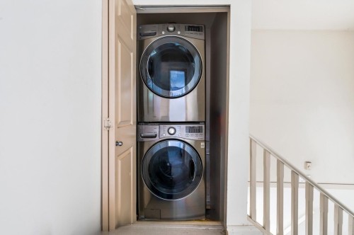 25-7238 18Th Avenue, Burnaby, BC 