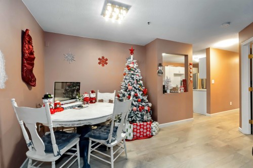 401-22351 St Anne Avenue, Maple Ridge, BC 