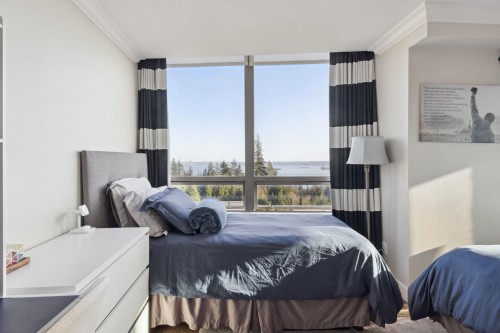 302-3131 Deer Ridge Drive, West Vancouver, BC 