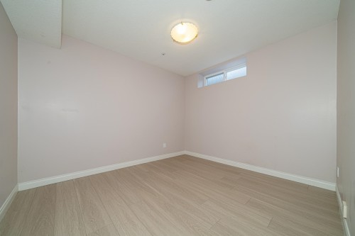 4255 15Th Avenue W, Vancouver, BC 