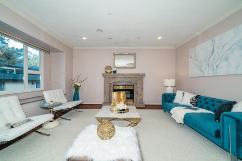 4255 15Th Avenue W, Vancouver, BC 