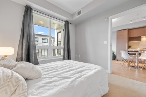 311-9388 Odlin Road, Richmond, BC 