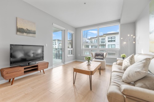 311-9388 Odlin Road, Richmond, BC 