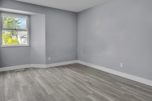 12326 Aurora Street, Maple Ridge, BC 