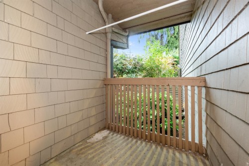 220-7377 Salisbury Avenue, Burnaby, BC 