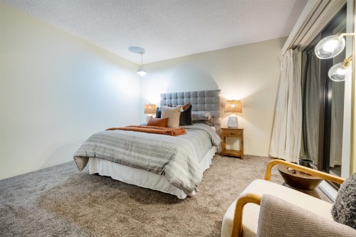 220-7377 Salisbury Avenue, Burnaby, BC 