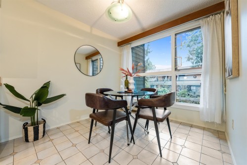 220-7377 Salisbury Avenue, Burnaby, BC 