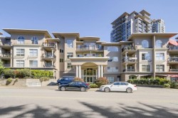 Top floor-1185 Pacific Street  Coquitlam, BC V3B 7Z2