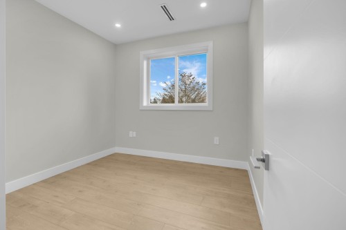 4325 Kamloops Street, Vancouver, BC 