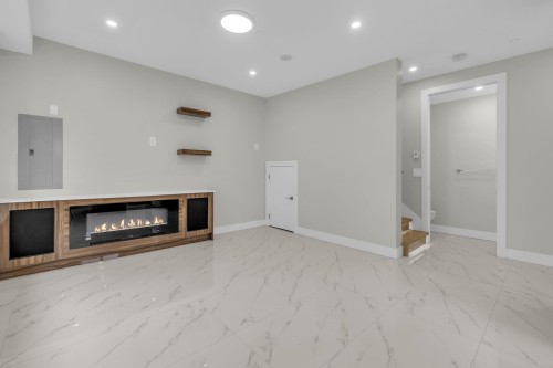 4325 Kamloops Street, Vancouver, BC 