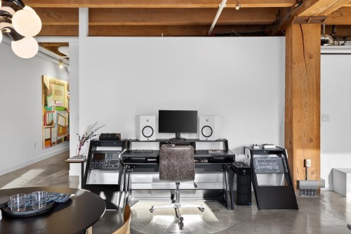 411-55 Cordova Street E, Vancouver, BC 