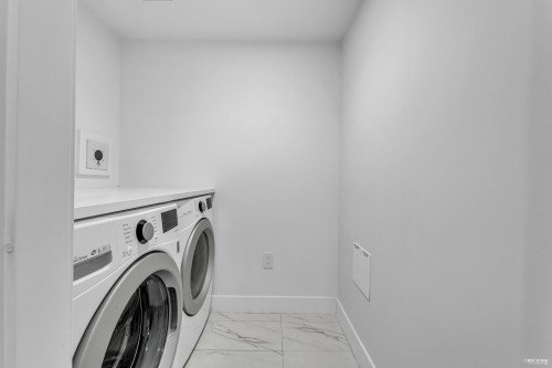 308-177 3Rd Street W, North Vancouver, BC 