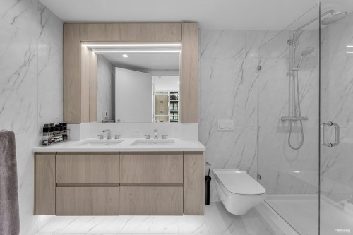 308-177 3Rd Street W, North Vancouver, BC 