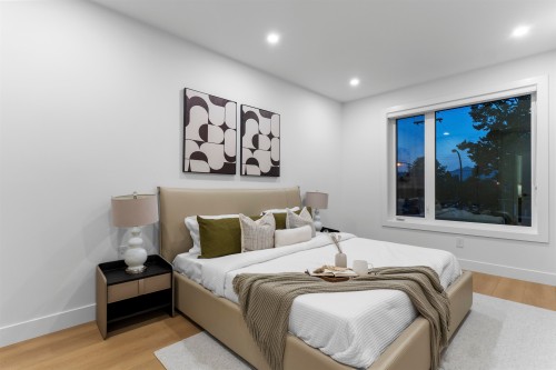 1-2386 45Th Avenue E, Vancouver, BC 