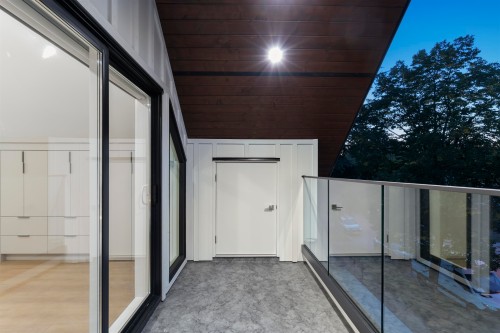 1-2386 45Th Avenue E, Vancouver, BC 