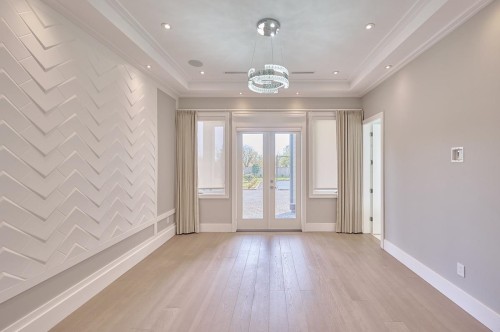 7680 Steveston Highway, Richmond, BC 