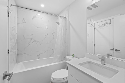 306-22315 122 Avenue, Maple Ridge, BC 