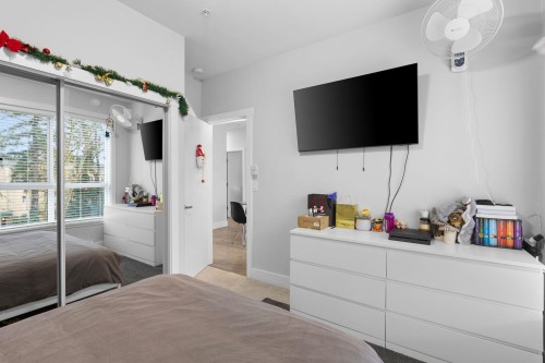 306-22315 122 Avenue, Maple Ridge, BC 