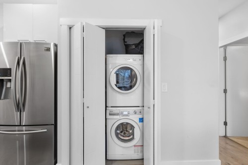 306-22315 122 Avenue, Maple Ridge, BC 