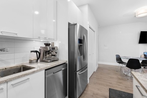 306-22315 122 Avenue, Maple Ridge, BC 