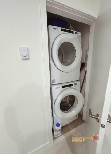 408-3594 Malsum Drive, North Vancouver, BC 