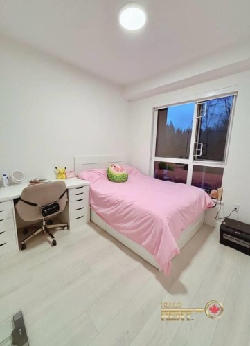 408-3594 Malsum Drive, North Vancouver, BC 