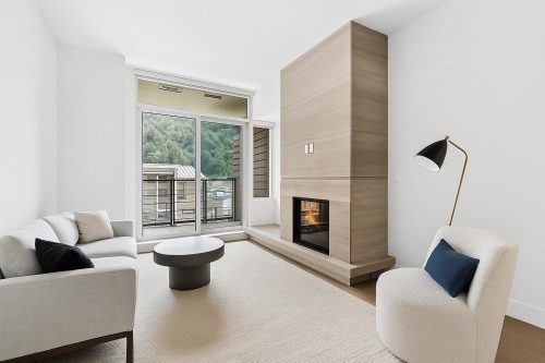 405-6687 Nelson Avenue, West Vancouver, BC 