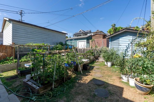 45 Stratford Avenue N, Burnaby, BC 