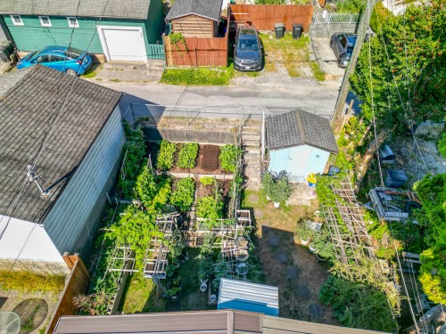 45 Stratford Avenue N, Burnaby, BC 