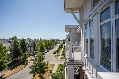 425-4280 Moncton Street, Richmond, BC 