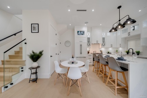 1-4463 Walden Street, Vancouver, BC 