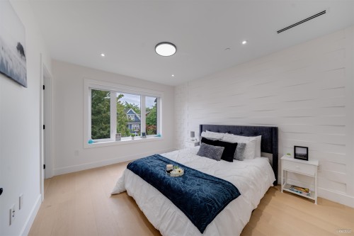 1-4463 Walden Street, Vancouver, BC 