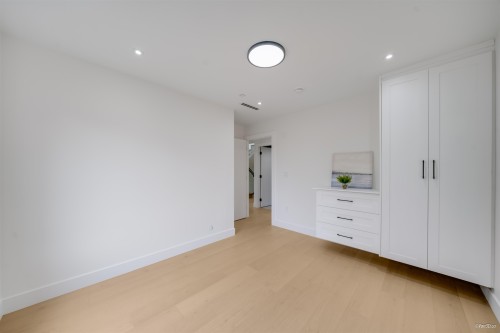 1-4463 Walden Street, Vancouver, BC 