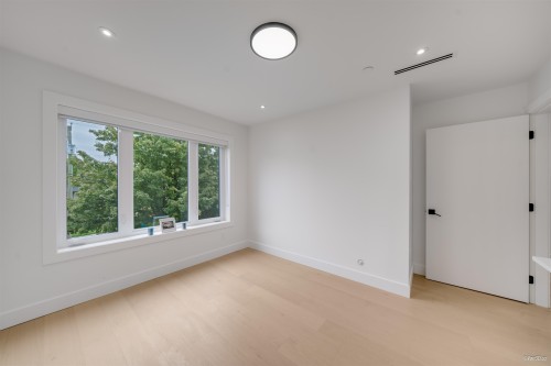 1-4463 Walden Street, Vancouver, BC 