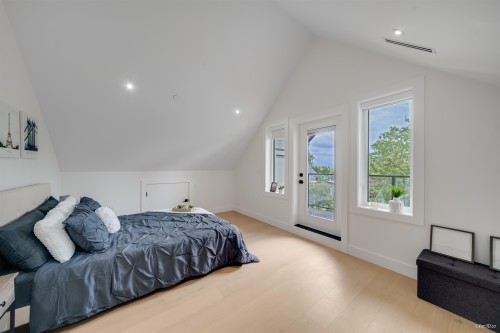 1-4463 Walden Street, Vancouver, BC 