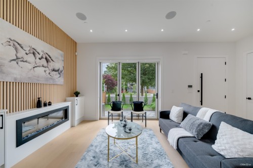 1-4463 Walden Street, Vancouver, BC 