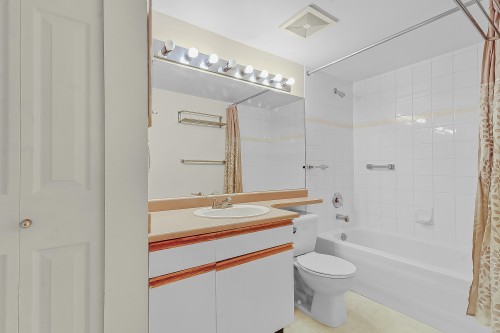 103-3624 Fraser Street, Vancouver, BC 