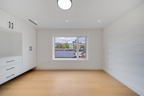 2-4463 Walden Street, Vancouver, BC 