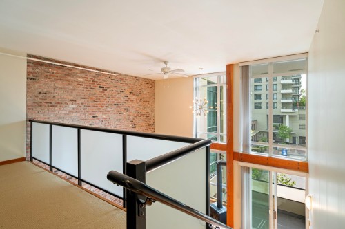 201-10 Renaissance Square, New Westminster, BC 