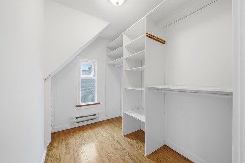 5761 Holland Street, Vancouver, BC 