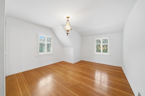 5761 Holland Street, Vancouver, BC 