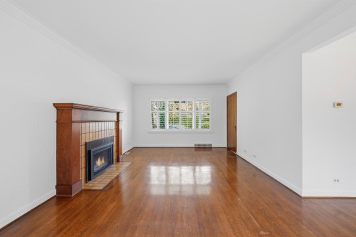 5761 Holland Street, Vancouver, BC 