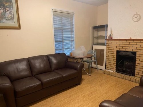 3034 Glen Drive, Vancouver, BC 